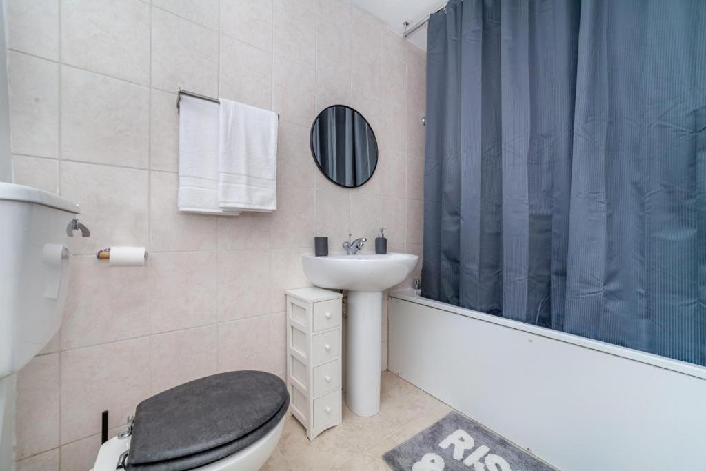 One Bedroom Flat In The Heart Of Brixton 런던 외부 사진